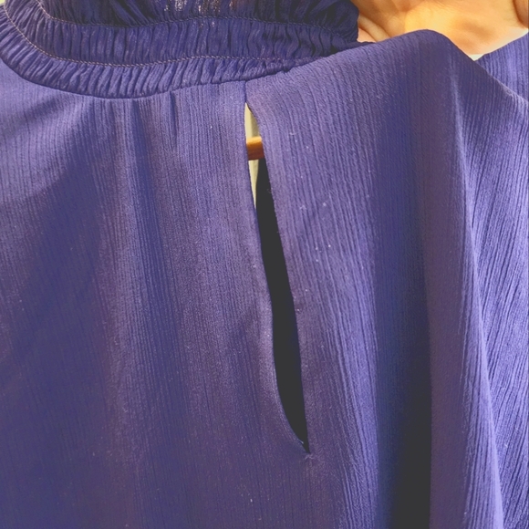 Ann Taylor factory royal blue 3/4 sleeve blouse, high neck, peek-a-boo, sz M - Picture 3 of 7